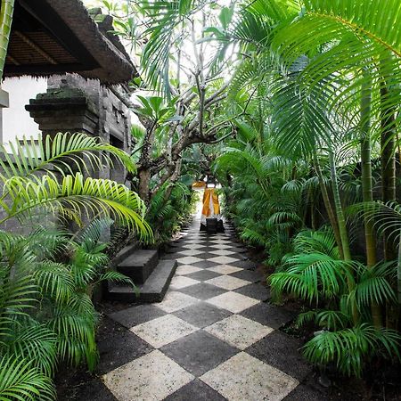 Villa Pantai Karang Sanur  Exterior photo